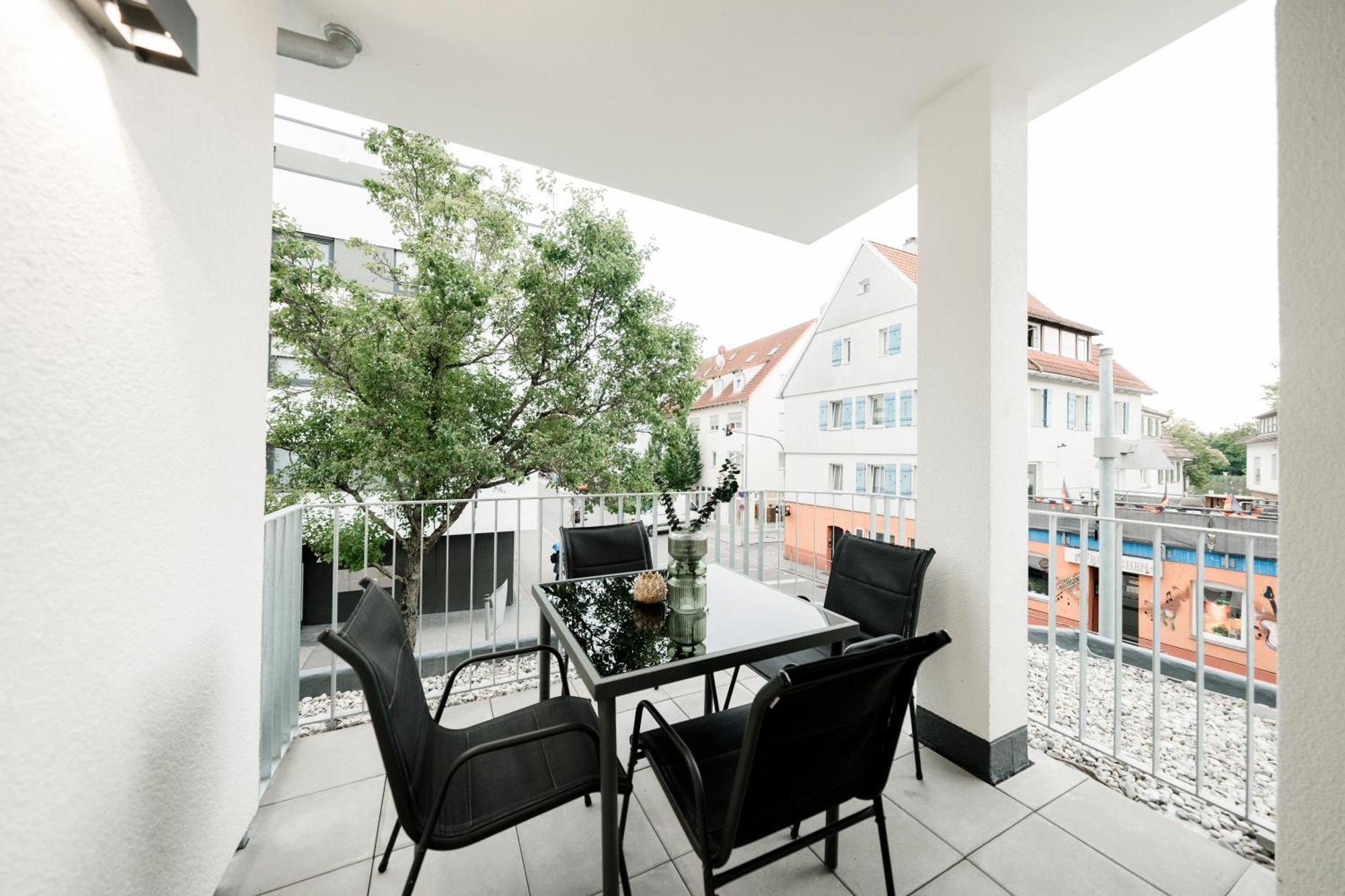 Kocasa-Apartments 01, City-Center Boeblingen, Stellplatz, Balkon, Waipu-Tv Kültér fotó
